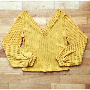 Shein V-neck V-Back Yellow Textured Crop Longsleeve Sweater Puff Sleeve, Medium